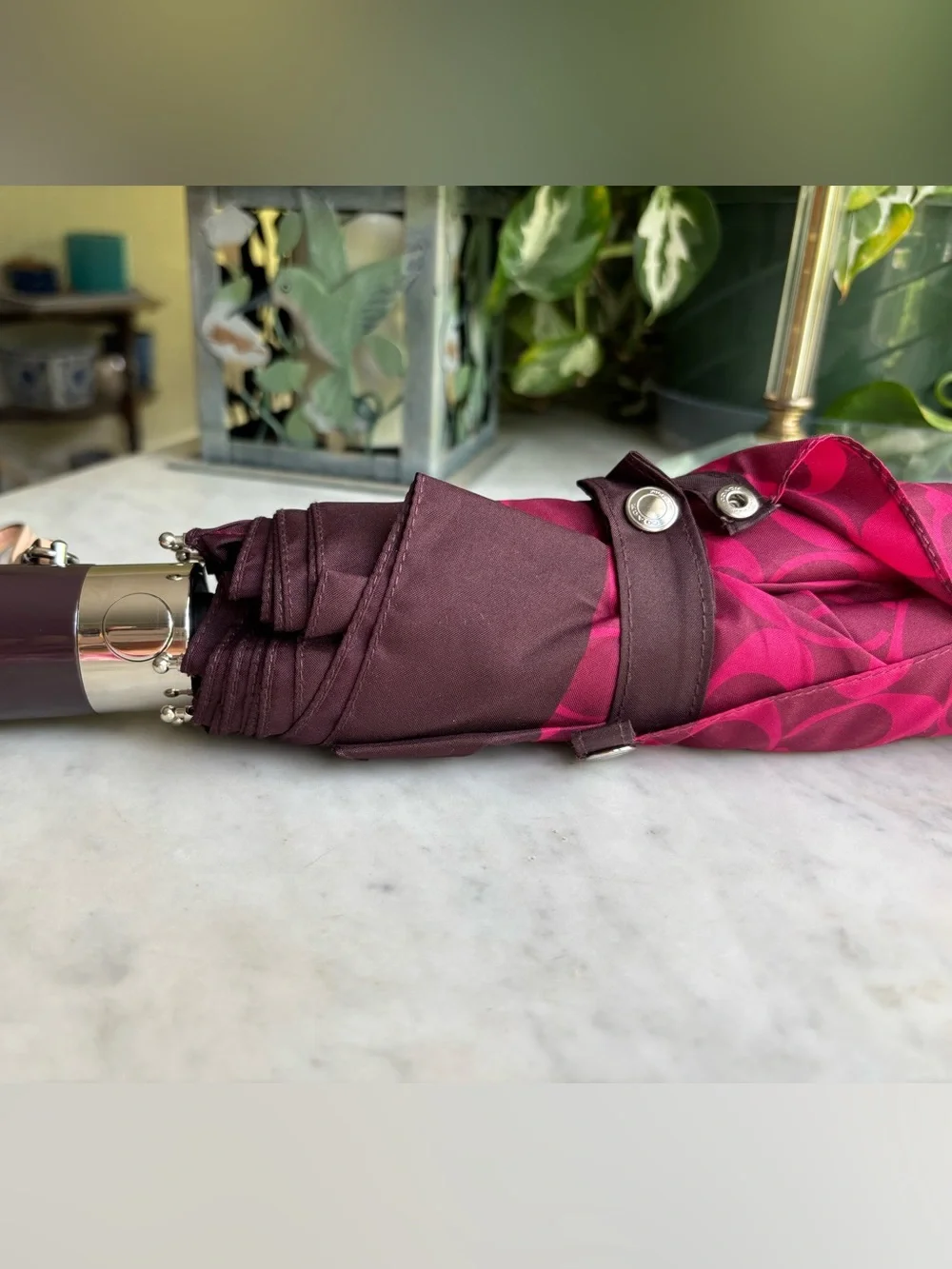 Coach Signature Red and Brown Automatic Umbrella NWOT